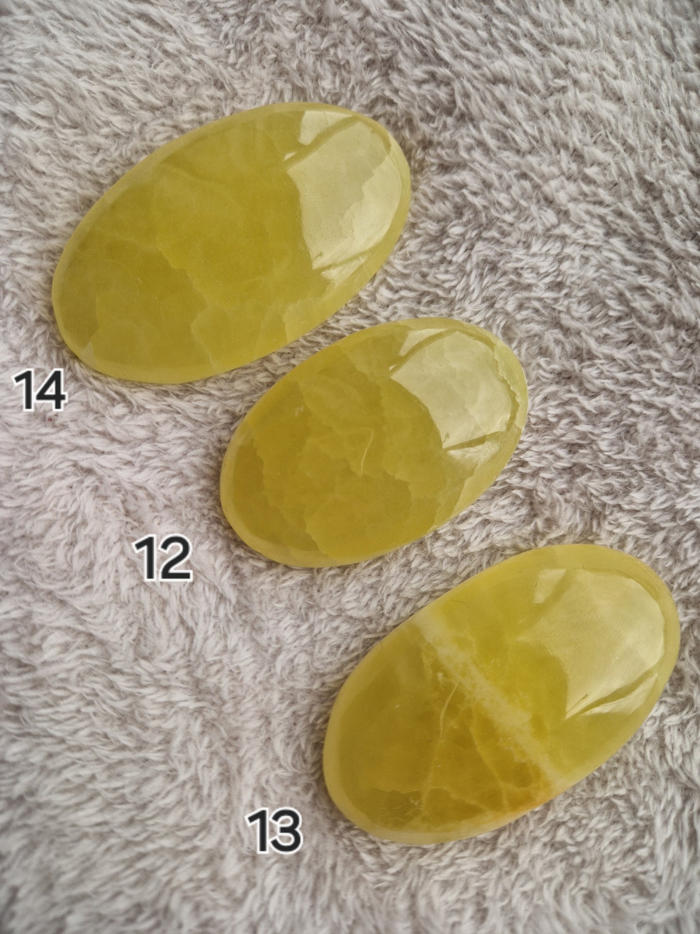 Lemon Calcite Palmstones